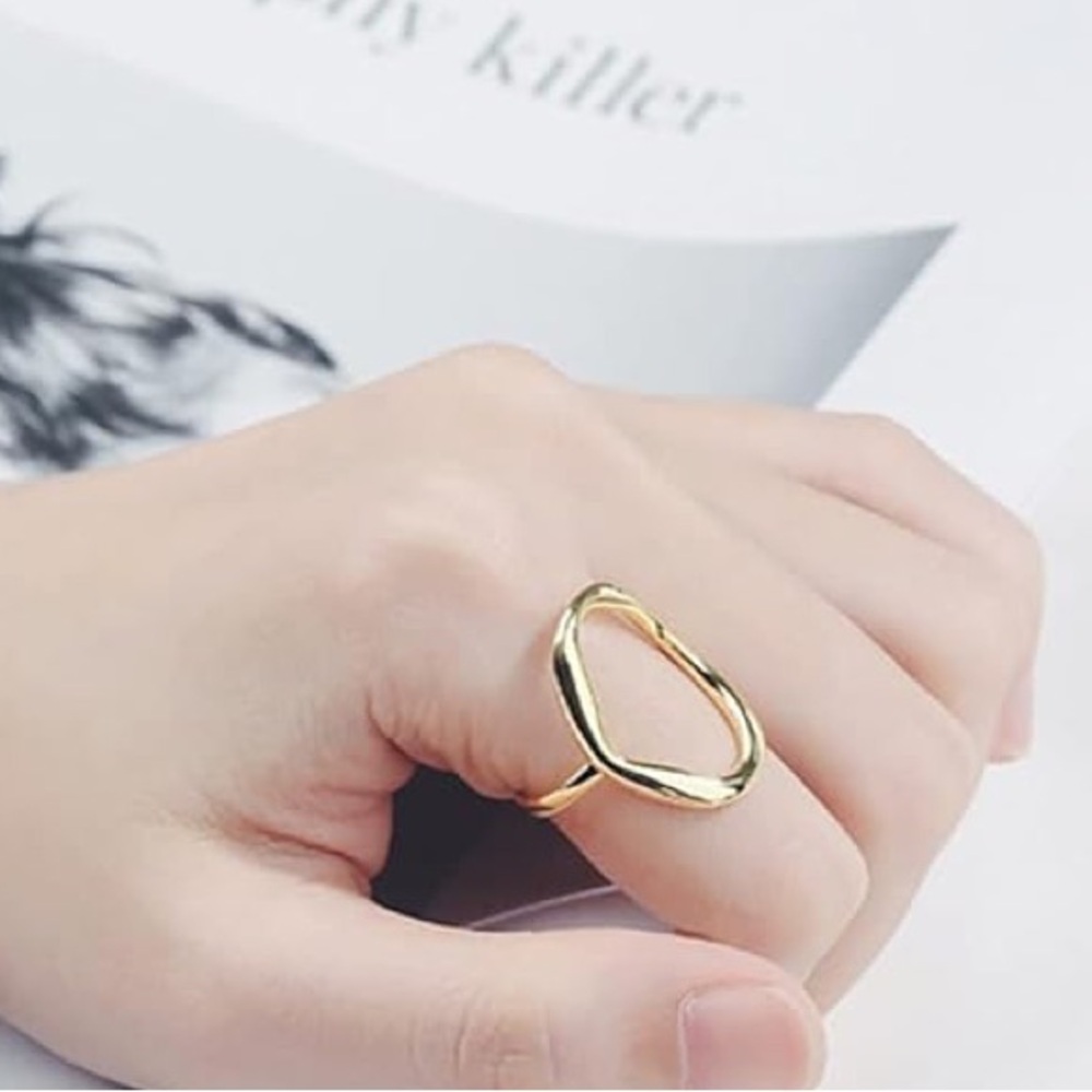 Oval Minimalist Stainless Steel Gold-Tone Adjustable Women's Ring (R5)